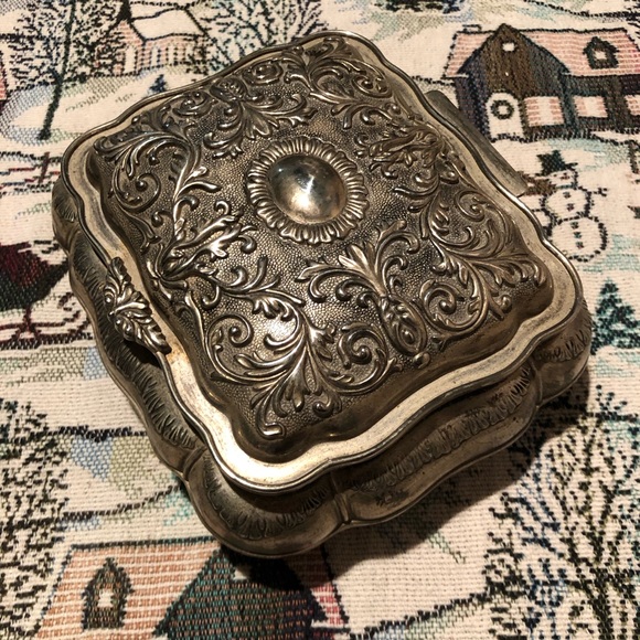 Silver Plated Jewelry box with red interior lining - Picture 3 of 16